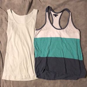 American Eagle and gap tank  top bundle